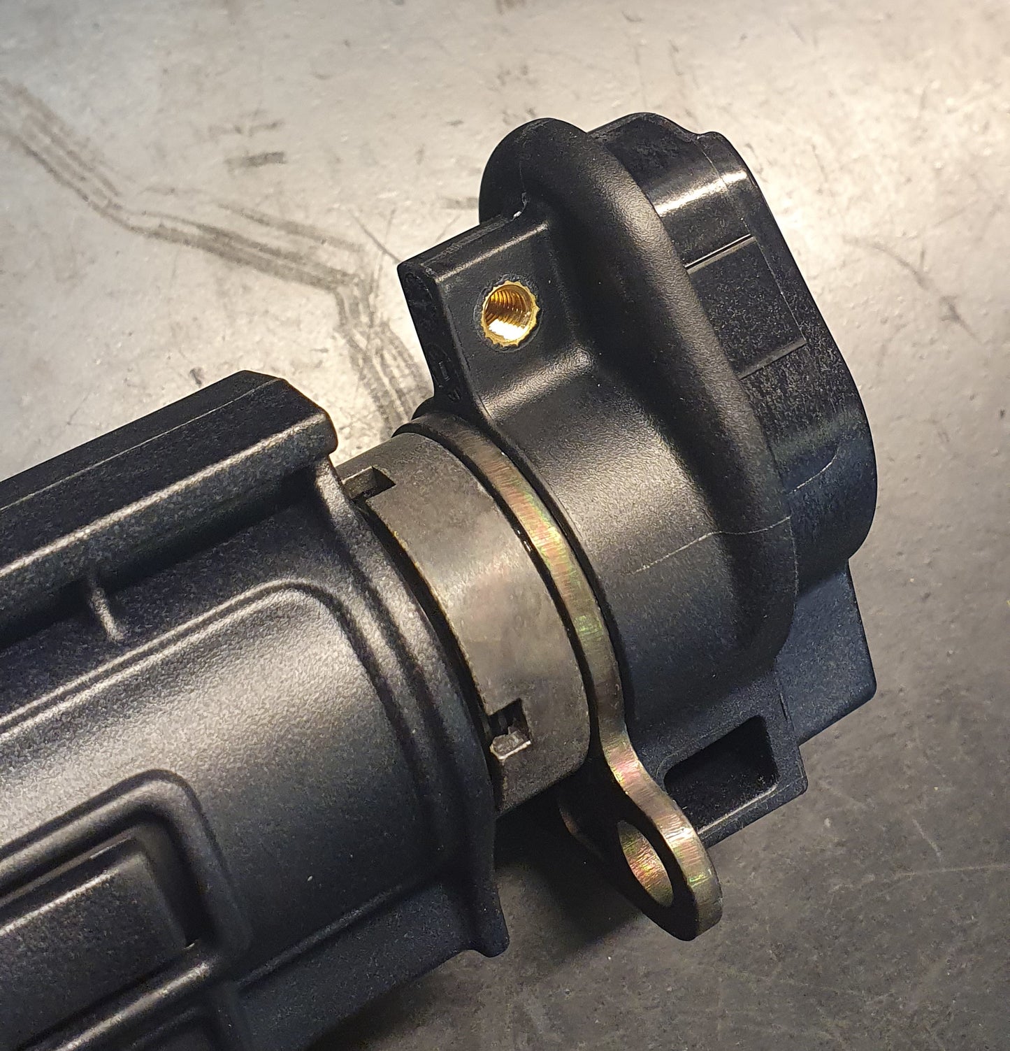 R-429 Cheeck Piece Detent